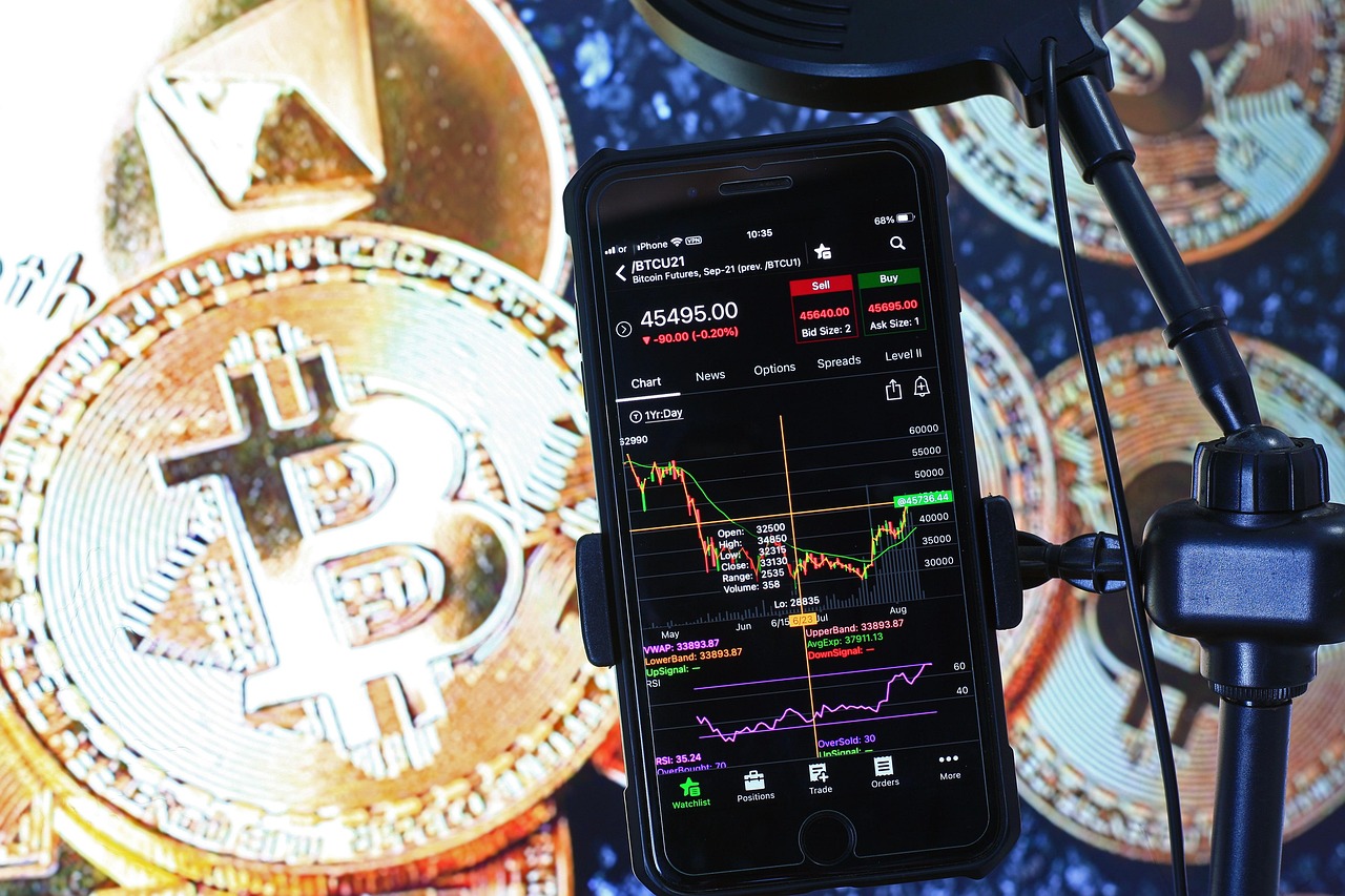 比特币减半满周年、涨逾三成！机构进场加速牛市